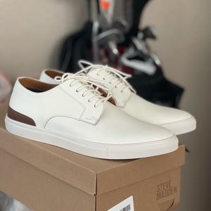 Brand new Steve Madden men’s shoes